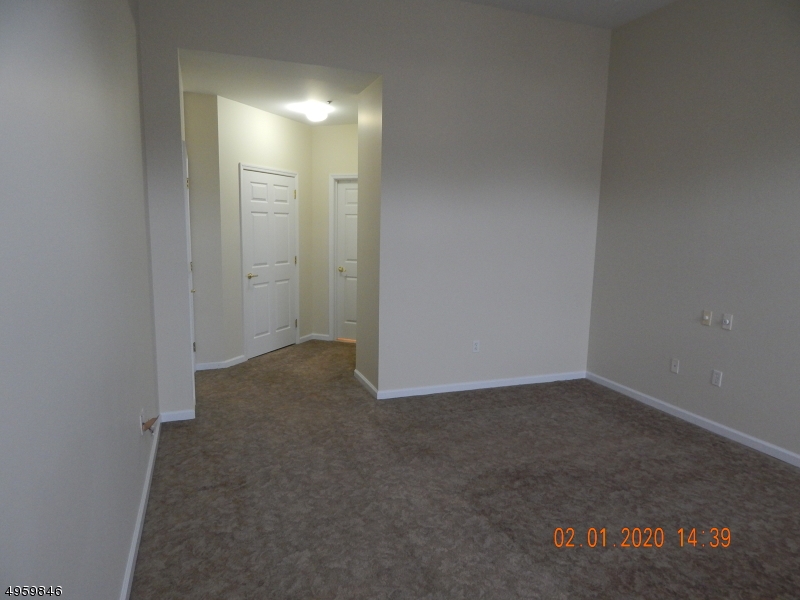 Fox Hills - Residential