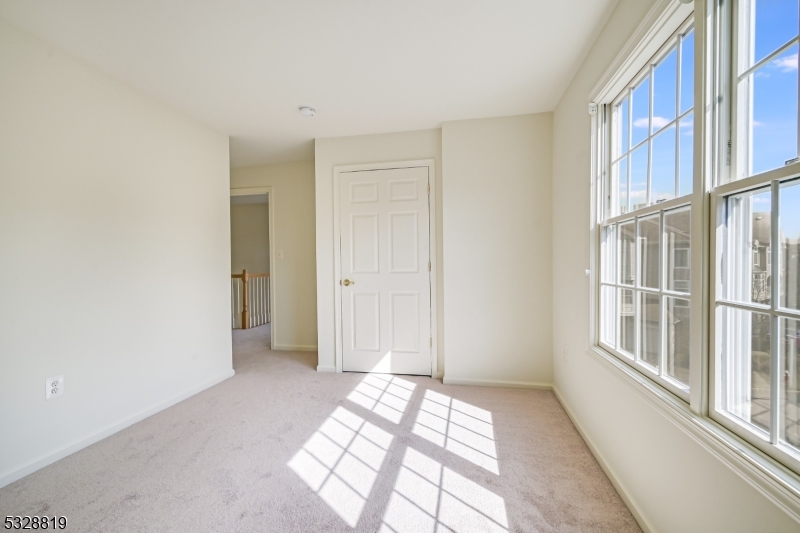 Regency Club at Livingston - Residential Lease
