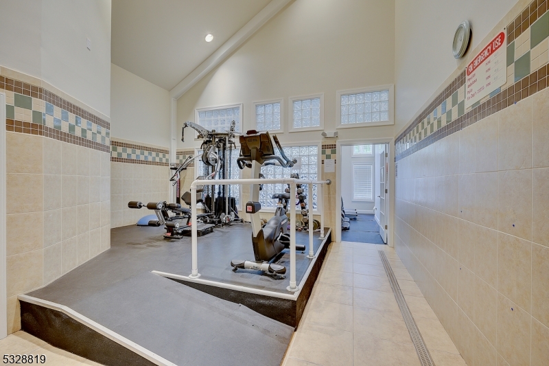 Regency Club at Livingston - Residential Lease