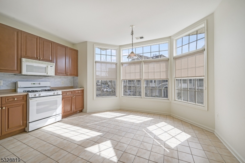 Regency Club at Livingston - Residential Lease