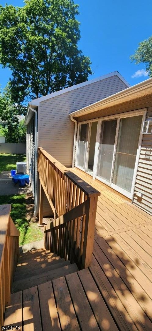 MAPLEWOOD COMMONS - Residential