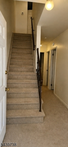 MAPLEWOOD COMMONS - Residential