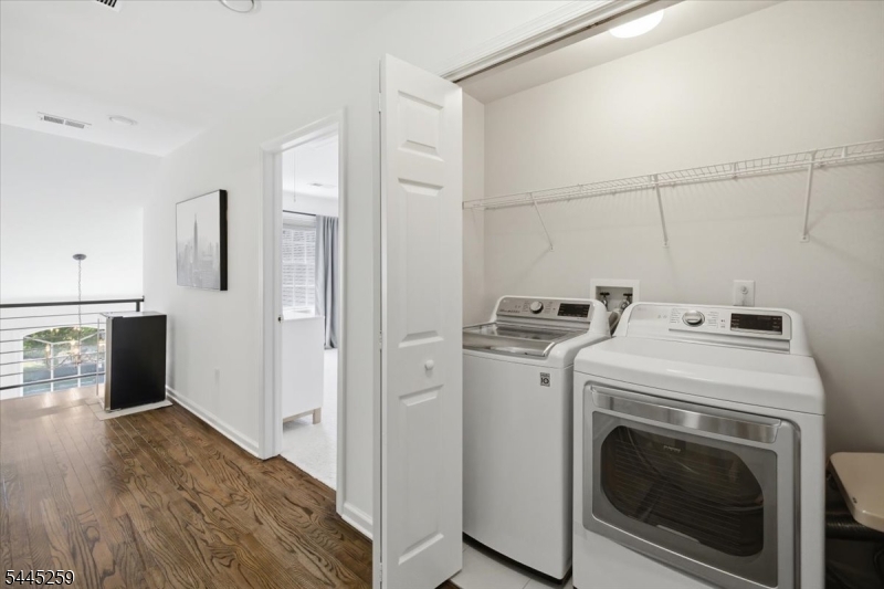 The Summit At Cedar Grove - Residential