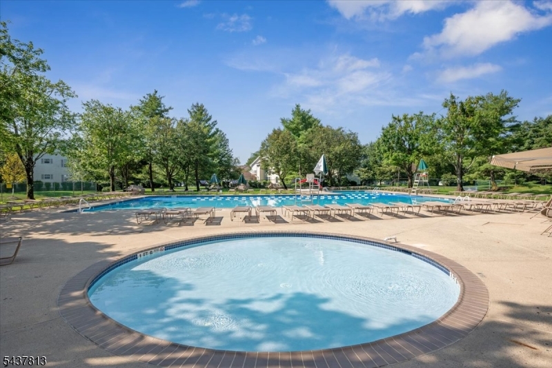 Spring Ridge - Residential