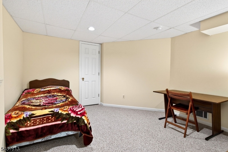 Spring Ridge - Residential