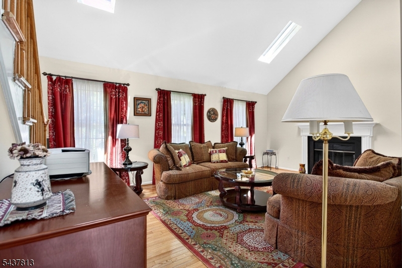 Spring Ridge - Residential