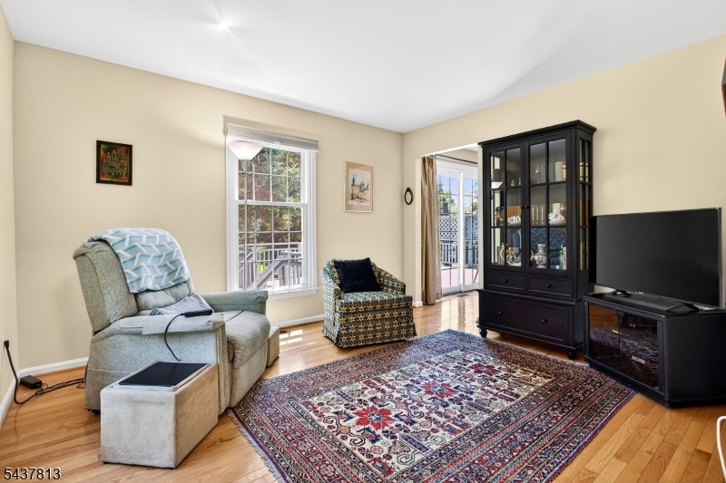 Spring Ridge - Residential