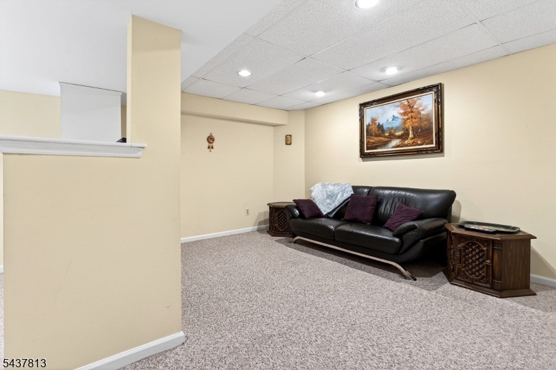 Spring Ridge - Residential