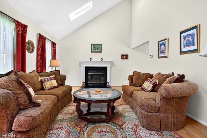 Spring Ridge - Residential