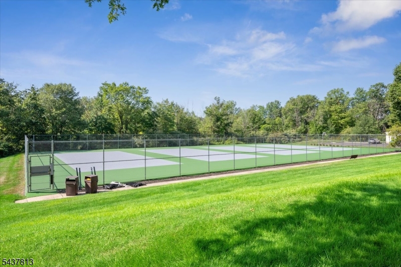 Spring Ridge - Residential