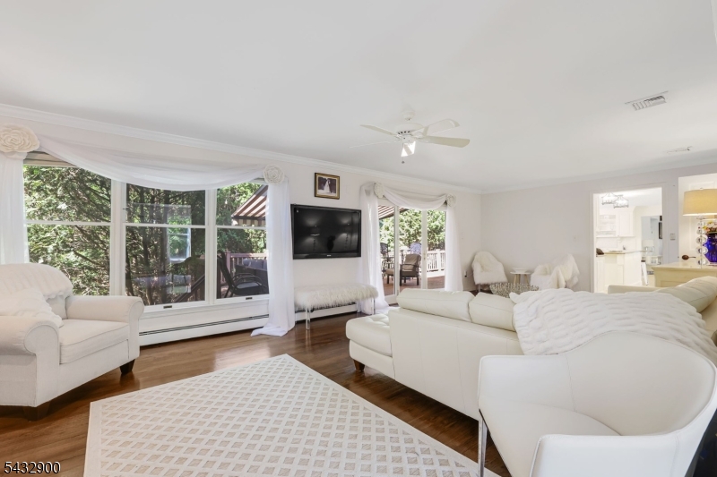Pines Lake - Residential