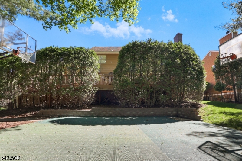Pines Lake - Residential