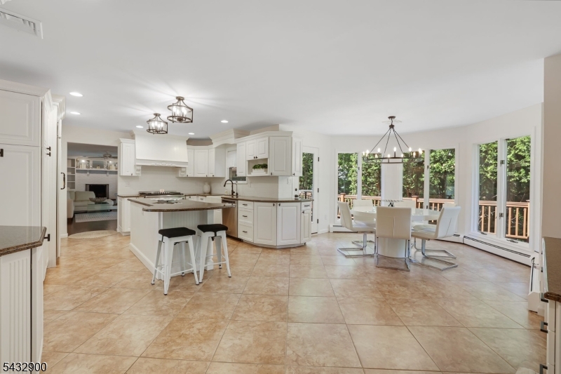 Pines Lake - Residential
