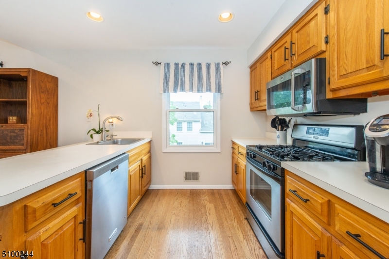 Oak Hill at Independence - Residential