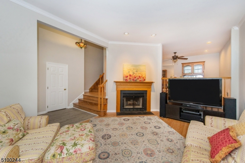 Oak Hill at Independence - Residential