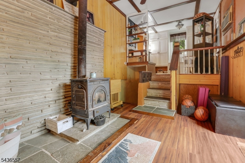 Erskine Lake - Residential