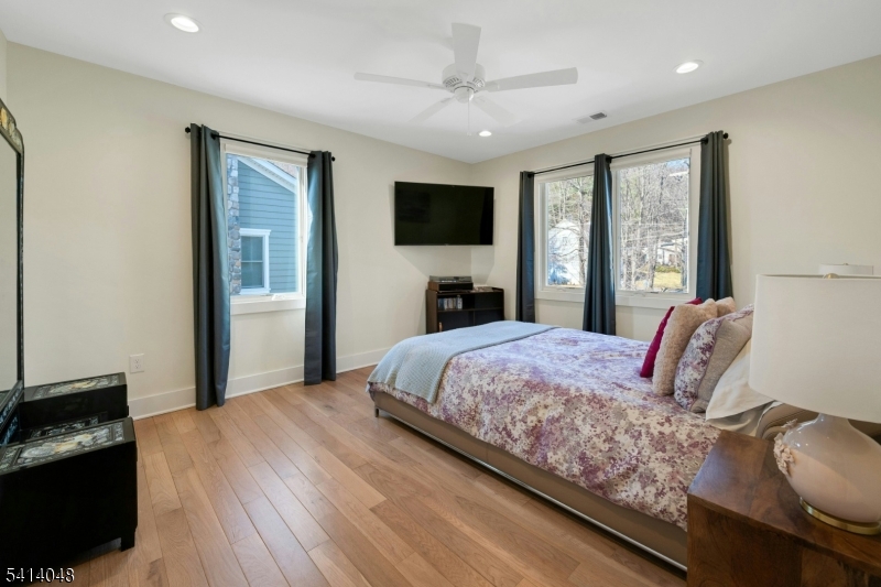 LAKE MOHAWK - Residential