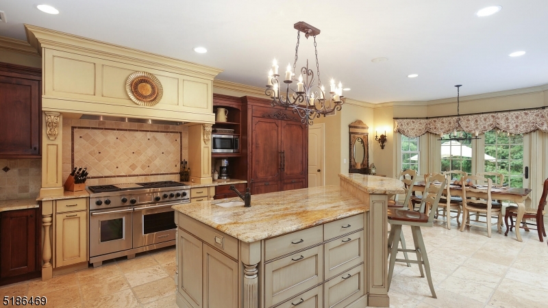 Castle Ridge Estates - Residential