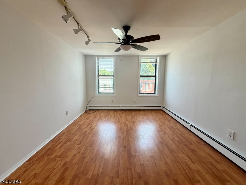 Summit Park - Residential