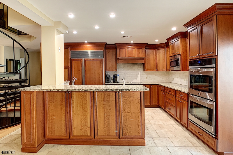 White Meadow Lake - Residential