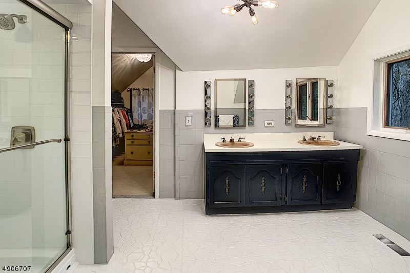 White Meadow Lake - Residential