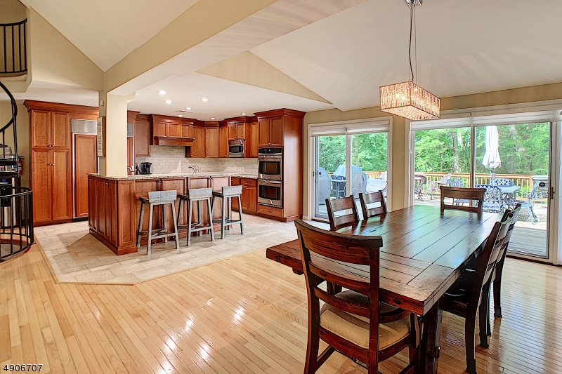 White Meadow Lake - Residential