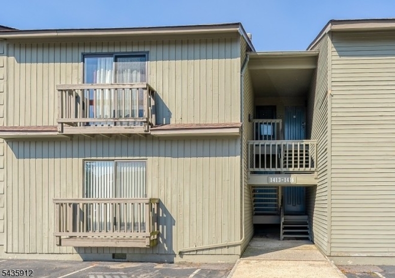 Spruce Hills - Residential