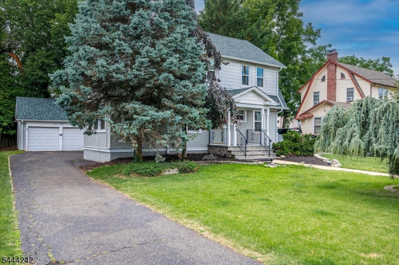 Historic Hillside District - Residential