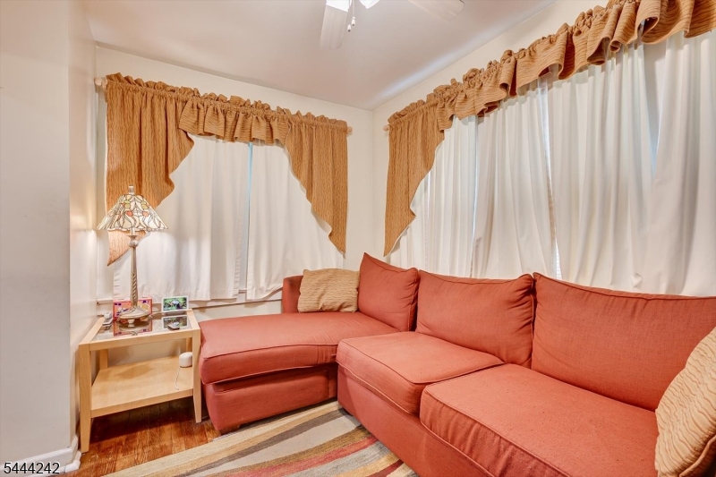 Historic Hillside District - Residential
