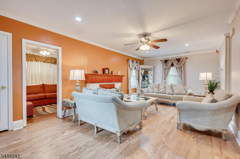 Historic Hillside District - Residential