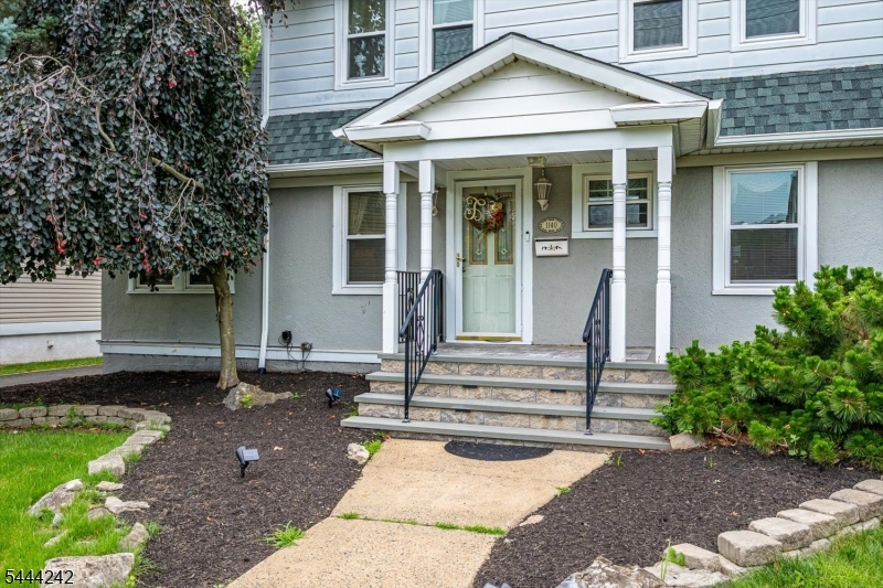 Historic Hillside District - Residential