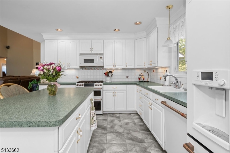 Crystal Springs - Residential