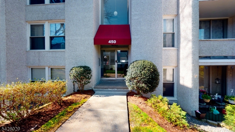 The Regency - Residential