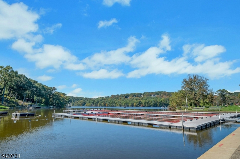 White Meadow Lake - Residential