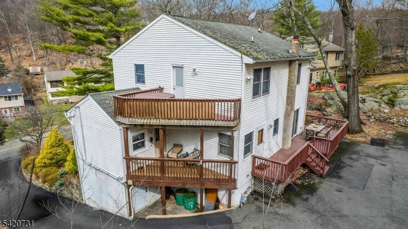 White Meadow Lake - Residential