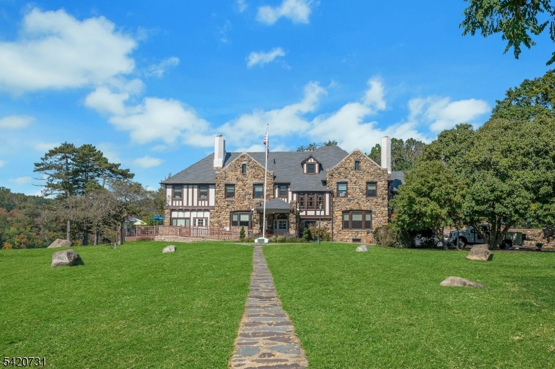 White Meadow Lake - Residential