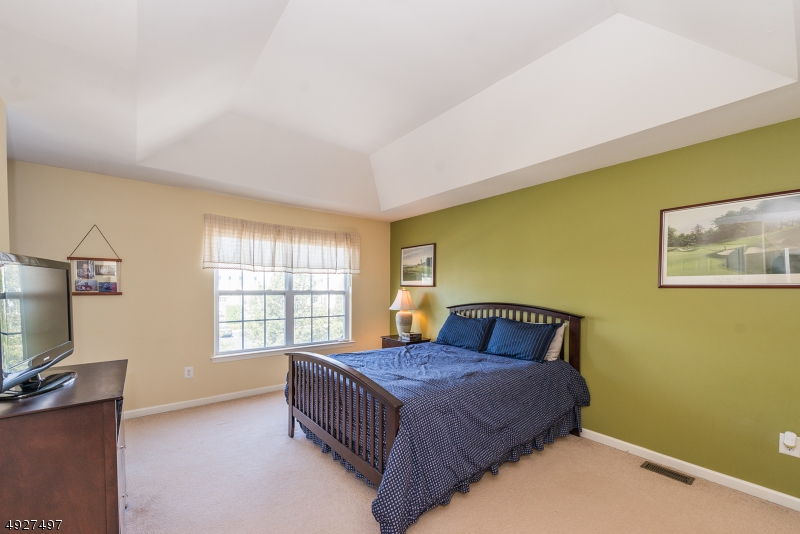 Warren Heights - Residential