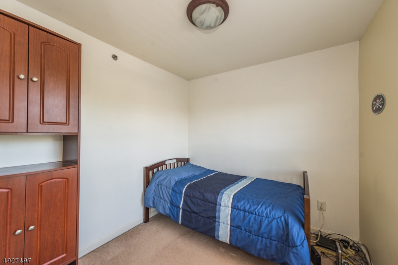 Warren Heights - Residential