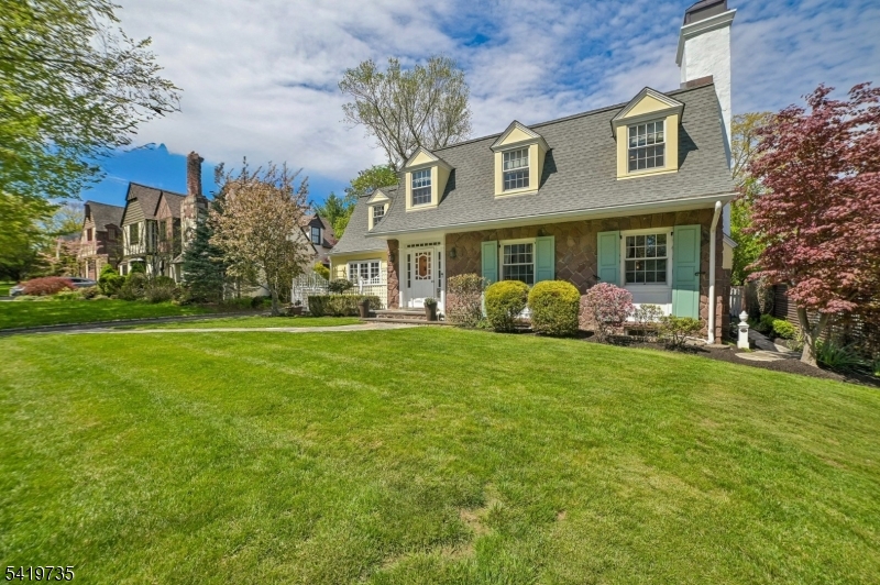 Knollwood - Residential