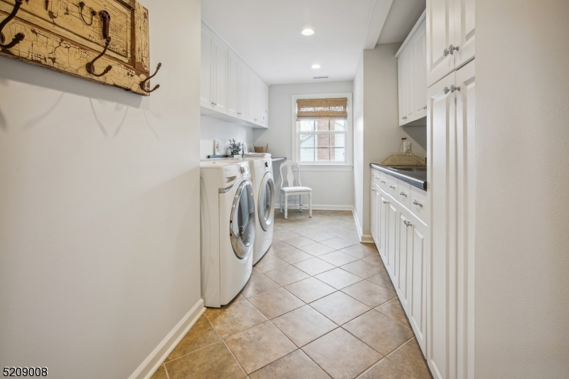 Old Short Hills - Residential
