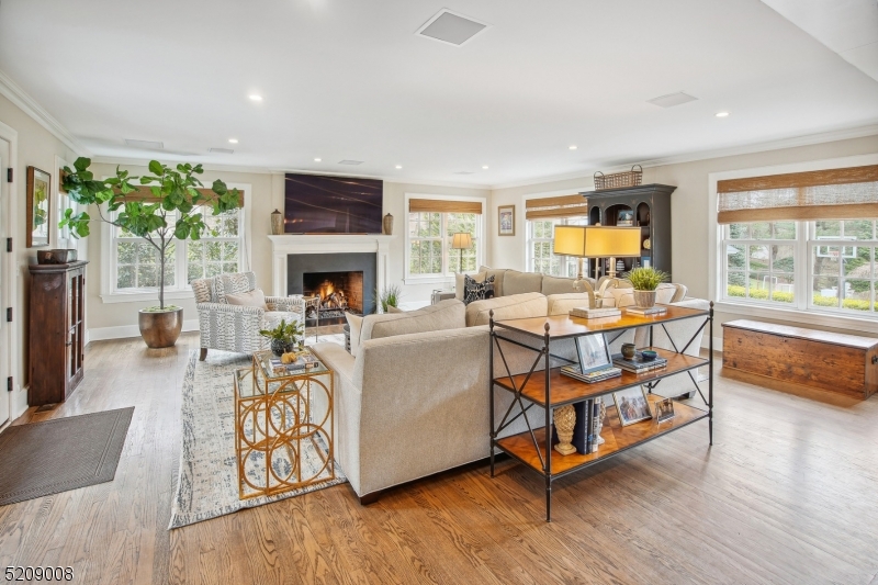 Old Short Hills - Residential