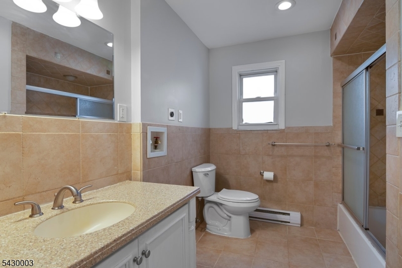 Mountain View Manor - Residential