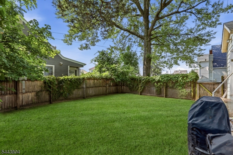 BROUGHTON - Residential