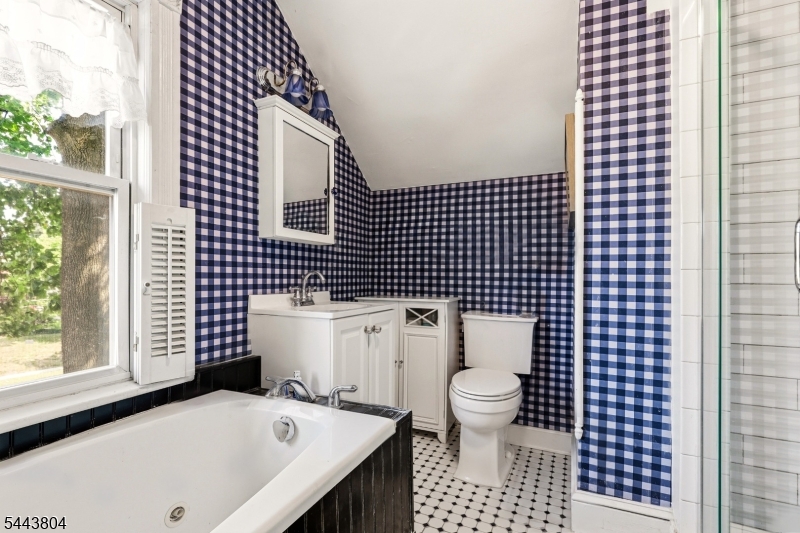 BROUGHTON - Residential