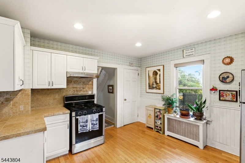 BROUGHTON - Residential