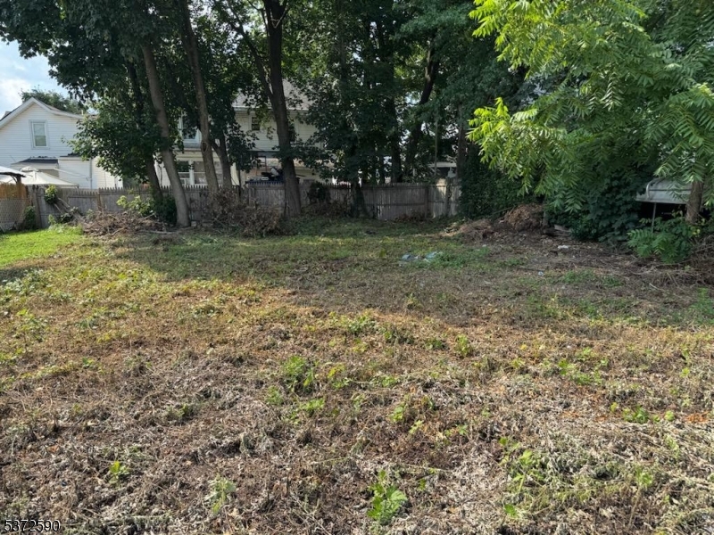 Great Location close to Stores and Rt 22. New Construction Colonial (2,055 SF) with 3 Bedrooms and 2.5 Baths on quiet street