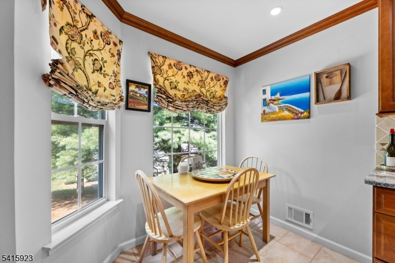 Montgomery Hills - Residential