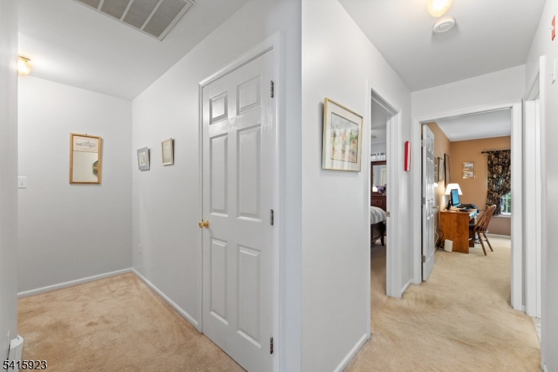 Montgomery Hills - Residential