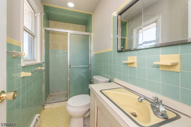 Lakefront Landing Channel - Residential