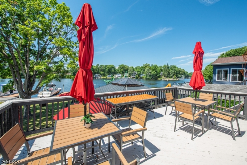 Lakefront Landing Channel - Residential